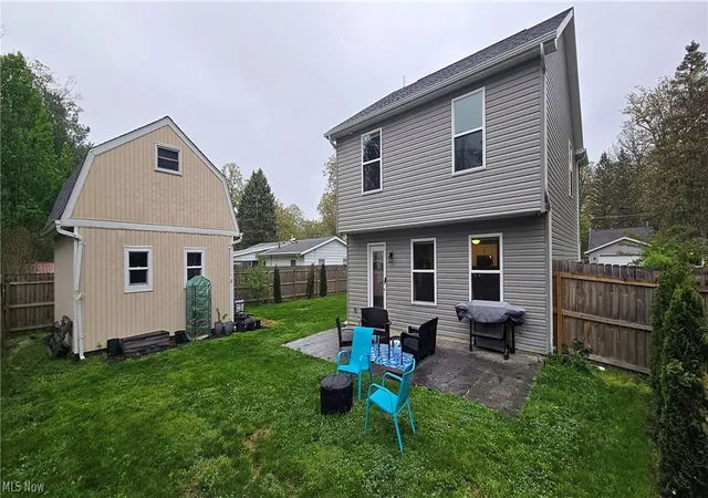 Homes for sale in Vermilion, OH | 756 Hazelwood Dr, Vermilion, OH 44089 | MLS# 5206213
