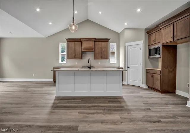 3rd image of 6113 Grey Heron Dr, Medina, OH 44256 | MLS# 5206473