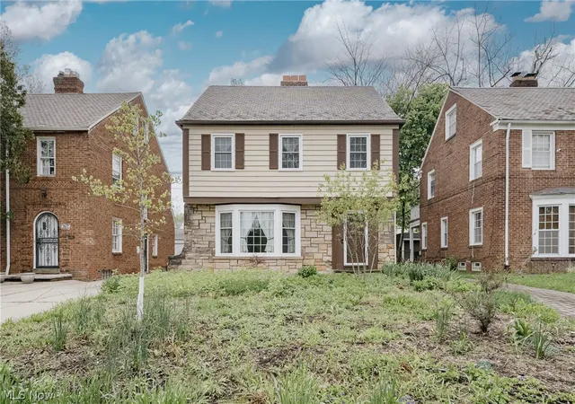 Homes for sale in Shaker Heights, OH | 3675 Avalon Rd, Shaker Heights, OH 44120 | MLS# 5205956