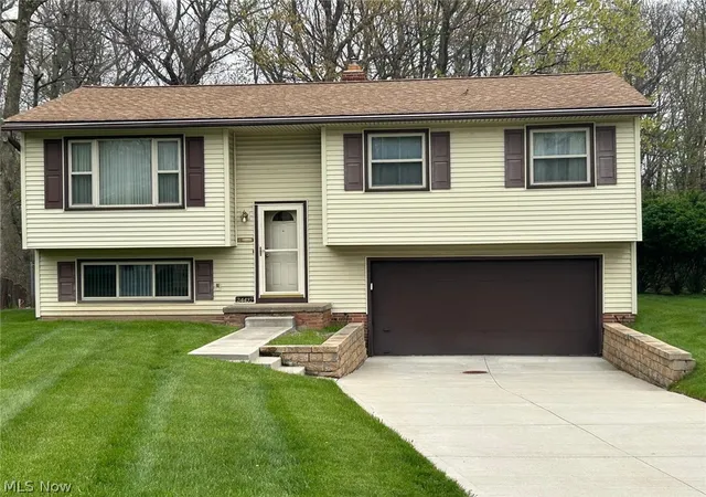 Homes for sale in Bedford Heights, OH | 24437 Ridgeline, Bedford Heights, OH 44146 | MLS# 5206356