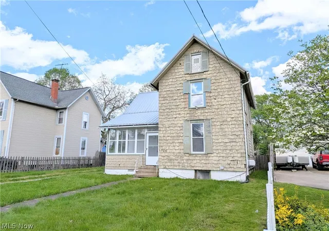 Homes for sale in Canton, OH | 226 Smith Ave Sw, Canton, OH 44706 | MLS# 5205827