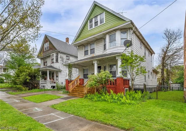 Homes for sale in Cleveland, OH | 6808 Lansing Ave, Cleveland, OH 44105 | MLS# 5205889