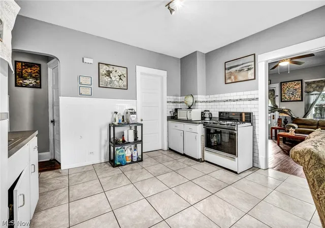 Homes for sale in Cleveland, OH | 6808 Lansing Ave, Cleveland, OH 44105 | MLS# 5205889