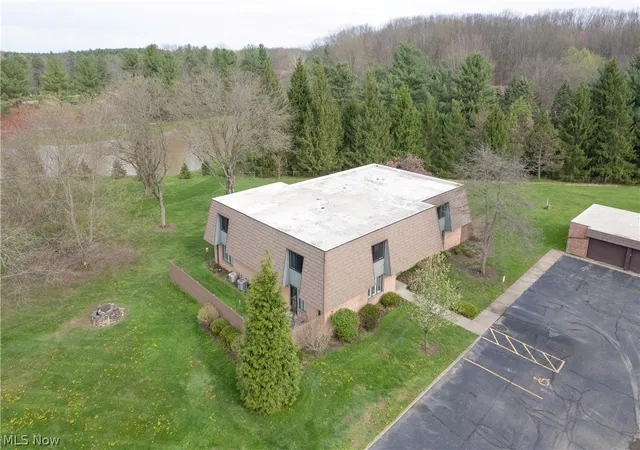 Homes for sale in Hudson, OH | 469 W Streetsboro St #C, Hudson, OH 44236 | MLS# 5205960