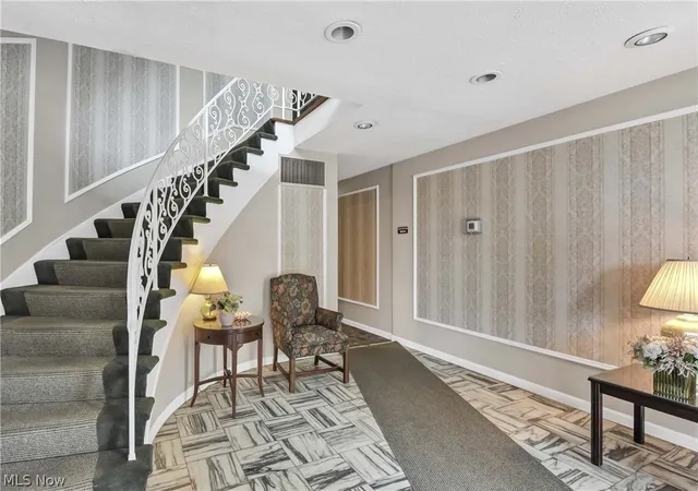 3rd image of 22701 Ctr Ridge Rd, Rocky River, OH 44116