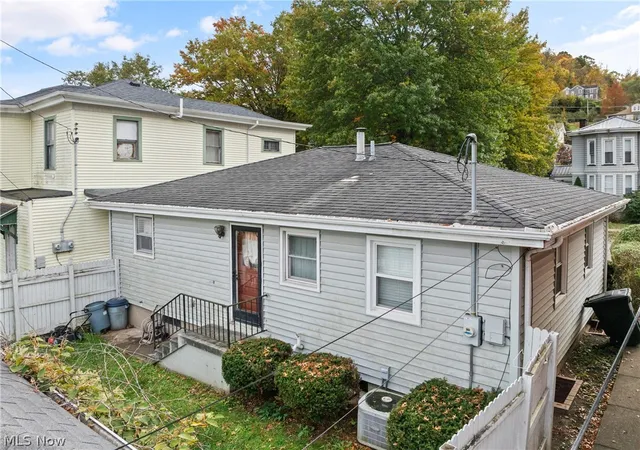 5th image of 308 Whitely St, Bridgeport, OH 43912 | MLS# 5206613