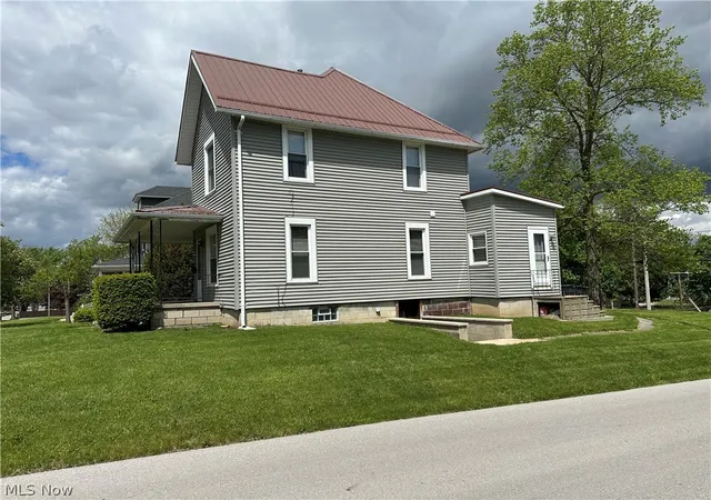 Homes for sale in Willard, OH | 537 Dale Ave, Willard, OH 44890 | MLS# 5206474