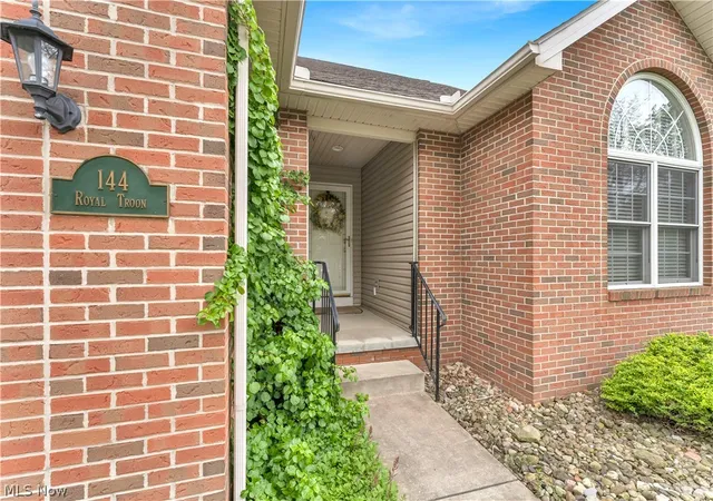 Photo 3 of Condo for sale at 144 Royal Troon Dr Se, Warren, OH 44484 | MLS# 5206219 | Listing updated on 2026-09-01