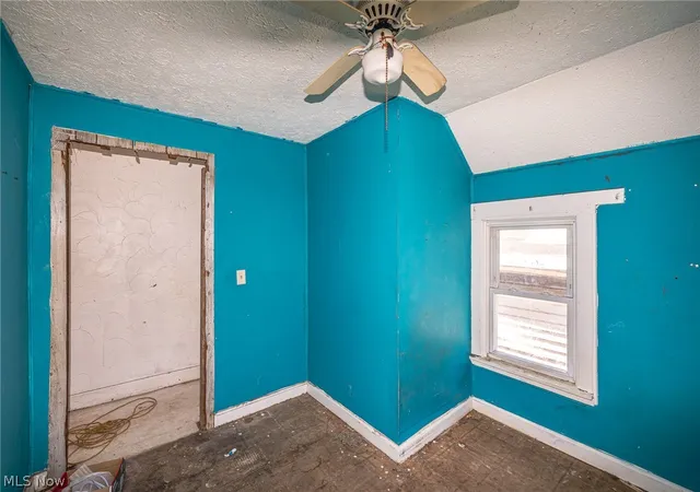50th image of 1107 W 2nd St, Lorain, OH 44052 | MLS# 5206626
