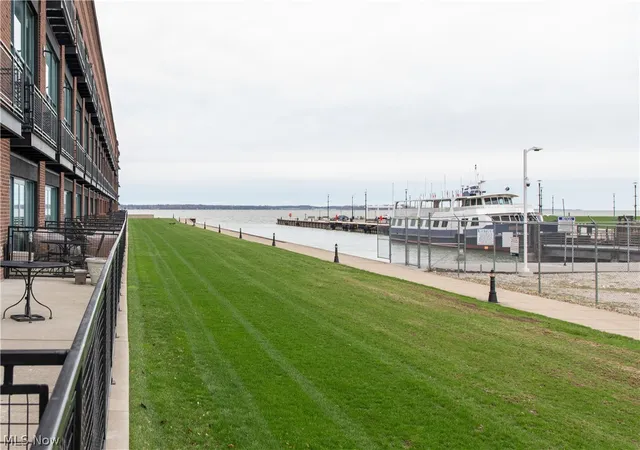 Photo 21 of Condo for sale at 401 W Shoreline Dr #101, Sandusky, OH 44870 | MLS# 5206192 | Listing updated on 2026-08-18