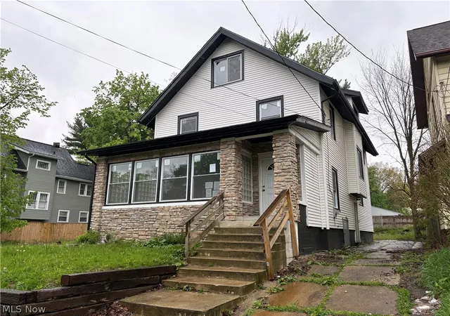 23rd image of 112 Burton Ave, Akron, OH 44302 | MLS# 5206509