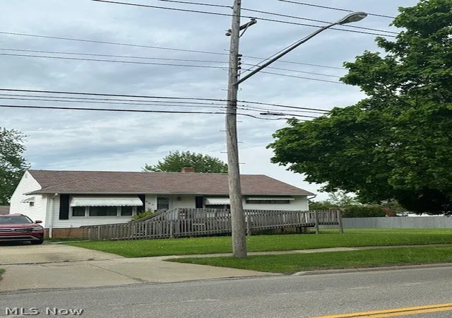 1st image of 207 Forbes Rd, Bedford, OH 44146 | MLS# 5206563