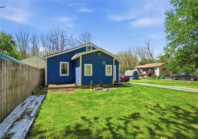 4th image of 622 Riverside Blvd, Eastlake, OH 44095 | MLS# 5206700