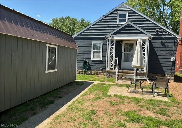 Homes for sale in Zanesville, OH | 228 Florence Ave, Zanesville, OH 43701 | MLS# 5206754