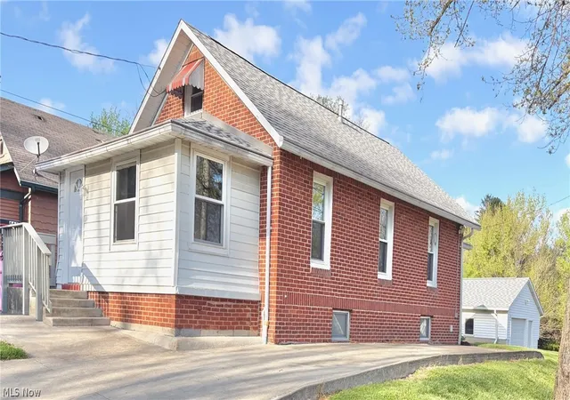 Photo 1 of Sale Pending at 665 Gilbert Ave, Mansfield, OH 44907 | MLS# 5206764 | Listing updated on 2026-08-03