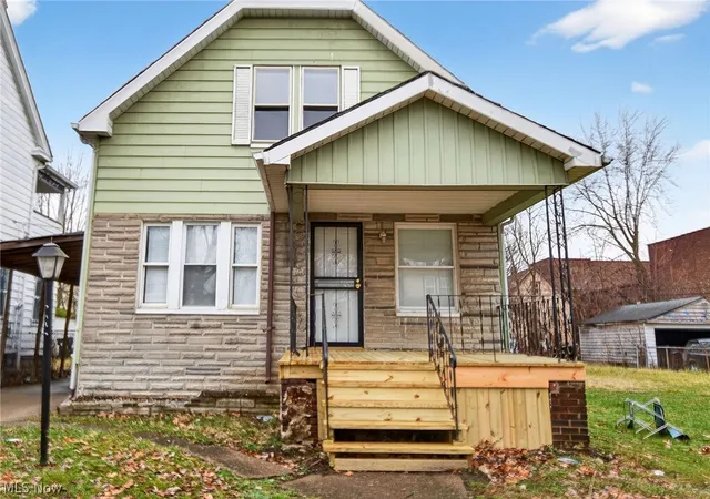 Homes for sale in Cleveland, OH | 3628 E 133rd St, Cleveland, OH 44120 | MLS# 5203605