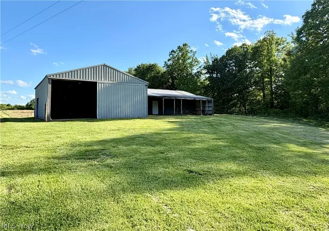 Photo 4 of Single family home for sale at 21750 State Route 550, Amesville, OH 45711 | MLS# 5206610 | Listing updated on 2026-08-21