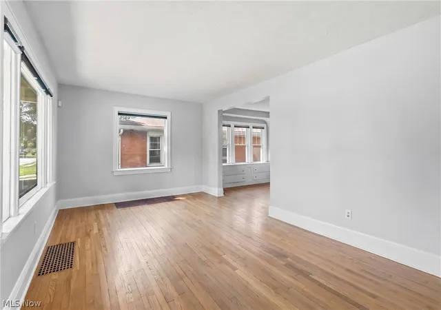 3rd image of 330 N Hawkins Ave, Akron, OH 44313 | MLS# 5202614