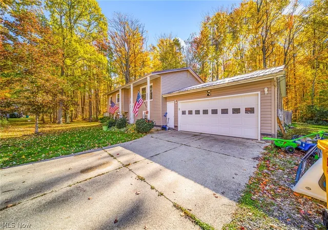 4th image of 7435 Glenwood Rd, Conneaut, OH 44030 | MLS# 5206442