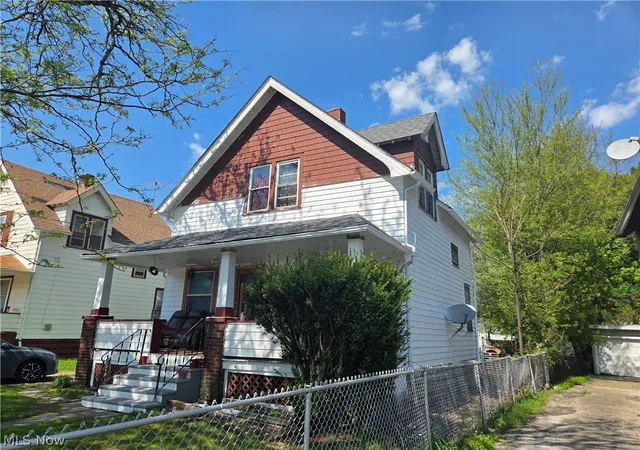 Homes for sale in Cleveland, OH | 10918 Oliver Rd, Cleveland, OH 44111 | MLS# 5206890