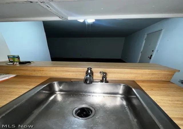 Photo 3 of Sale Pending at 3020 N River Rd #G3, Warren, OH 44483 | MLS# 5206942 | Listing updated on 2026-09-16