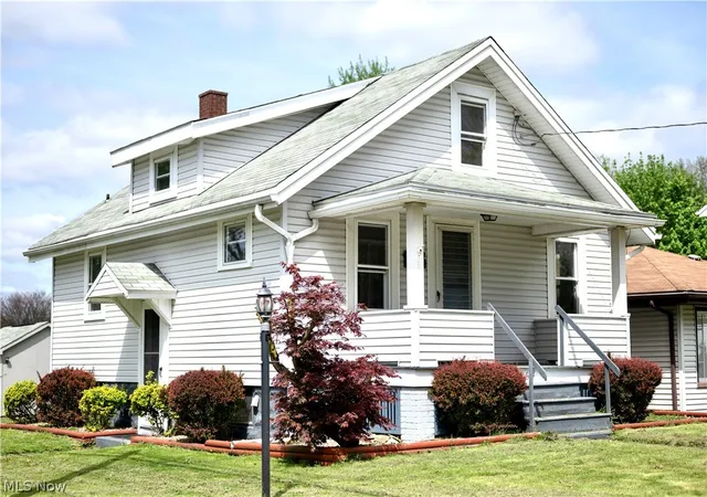 1st image of 664 Tenney Ave, Campbell, OH 44405 | MLS# 5206983