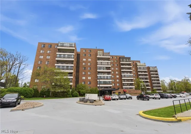 Photo 1 of Condo for sale at 27500 Cedar Rd #808, Beachwood, OH 44122 | MLS# 5206484 | Listing updated on 2026-07-31