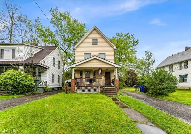 Homes for sale in Cleveland, OH | 3293 E 139th St, Cleveland, OH 44120 | MLS# 5206557