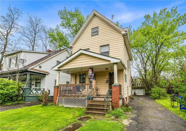 Homes for sale in Cleveland, OH | 3293 E 139th St, Cleveland, OH 44120 | MLS# 5206557