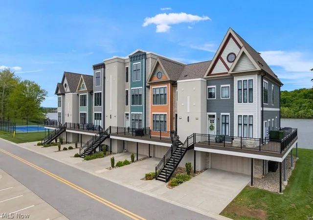 Photo 1 of Townhouse for sale at 502 Harbor Dr, Williamstown, WV 26187 | MLS# 5206838 | Listing updated on 2026-08-04