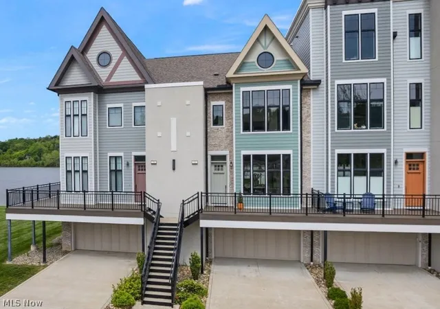 Photo 2 of Townhouse for sale at 502 Harbor Dr, Williamstown, WV 26187 | MLS# 5206838 | Listing updated on 2026-08-04