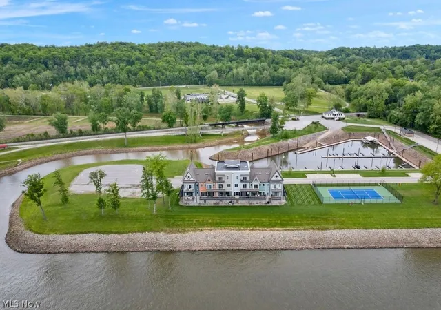 Photo 3 of Townhouse for sale at 502 Harbor Dr, Williamstown, WV 26187 | MLS# 5206838 | Listing updated on 2026-08-04