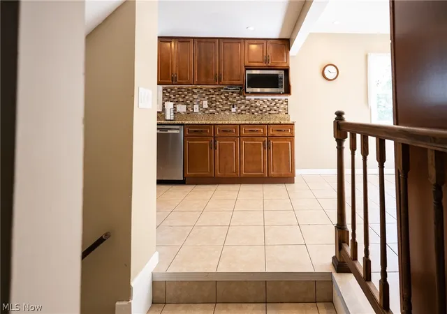 19th image of 3619 W 148th St, Cleveland, OH 44111 | MLS# 5207158
