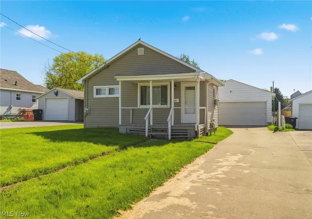 Photo 1 of Single family home for sale at 643 Stevenson Ave, Akron, OH 44312 | MLS# 5206958 | Listing updated on 2026-08-23