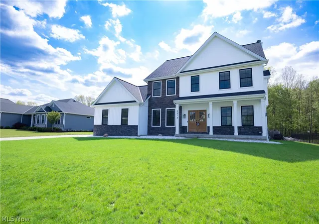 2nd image of 9978 Jayna Ln, Columbia Station, OH 44028 | MLS# 5206664