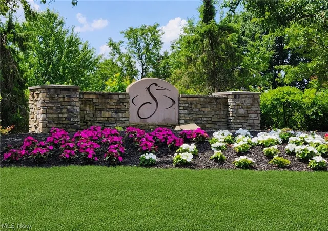 Photo 3 of Sale Pending at 7312 Stockwood Dr, Solon, OH 44139 | MLS# 5204960 | Listing updated on 2026-08-25