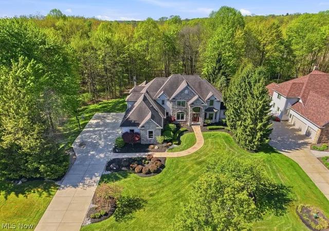 Photo 3 of Sale Pending at 7312 Stockwood Dr, Solon, OH 44139 | MLS# 5204960 | Listing updated on 2026-08-25