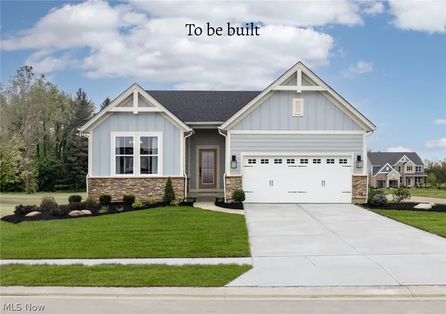 1st image of 800 Colesbourne Cir, Uniontown, OH 44685 | MLS# 5207215