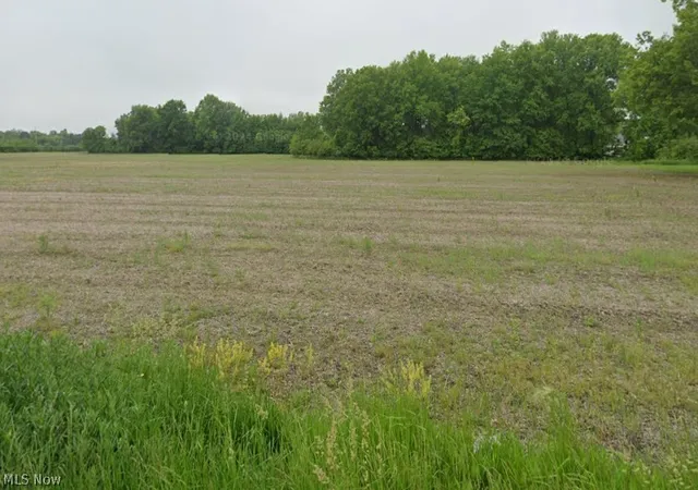 1st image of S Madison, Port Clinton, OH 43452 | MLS# 5207279
