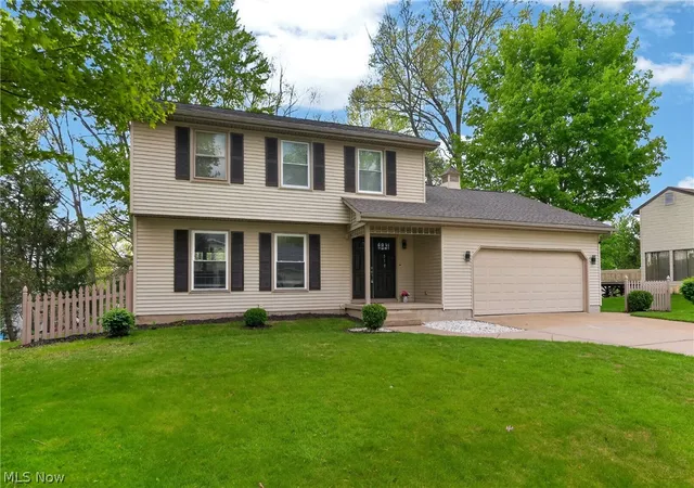 1st image of 510 W Regency Cir, Canfield, OH 44406 | MLS# 5207170