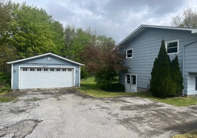 2nd image of 11930 Woodin Rd, Chardon, OH 44024 | MLS# 5205737