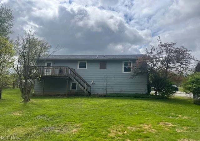 3rd image of 11930 Woodin Rd, Chardon, OH 44024 | MLS# 5205737