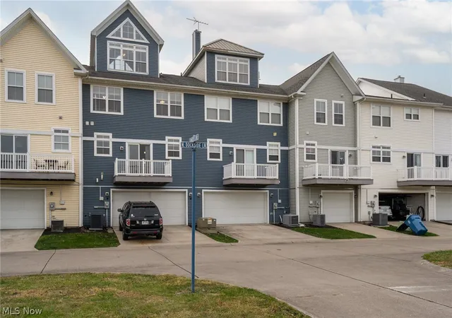 2nd image of 323 California Ave, Lorain, OH 44052 | MLS# 5207070