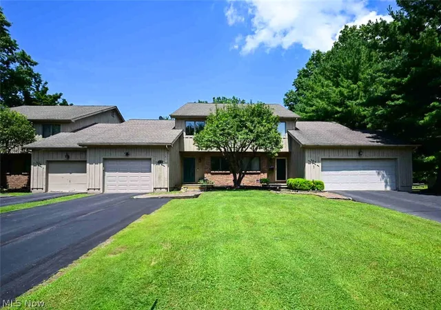 39th image of 105 Topaz Trl, Cortland, OH 44410 | MLS# 5207347