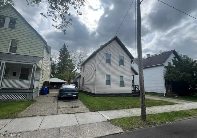 Homes for sale in Cleveland, OH | 1309 W 87th St, Cleveland, OH 44102 | MLS# 5187117