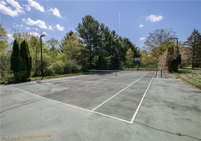 Photo 4 of Sale Pending at 5840 Boneta Rd, Medina, OH 44256 | MLS# 5205997 | Listing updated on 2026-08-25