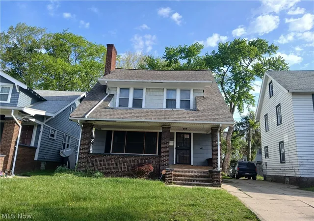 Homes for sale in Cleveland, OH | 15409 Parkgrove Ave, Cleveland, OH 44110 | MLS# 5207482