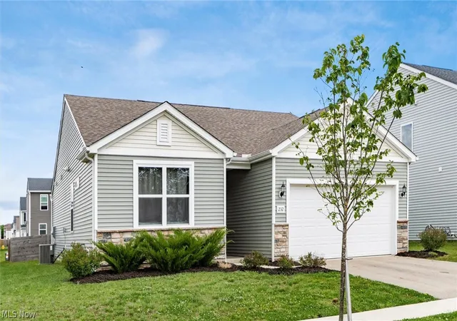 Homes for sale in South Bloomfield, OH | 232 Dowler Dr, South Bloomfield, OH 43103 | MLS# 5207526
