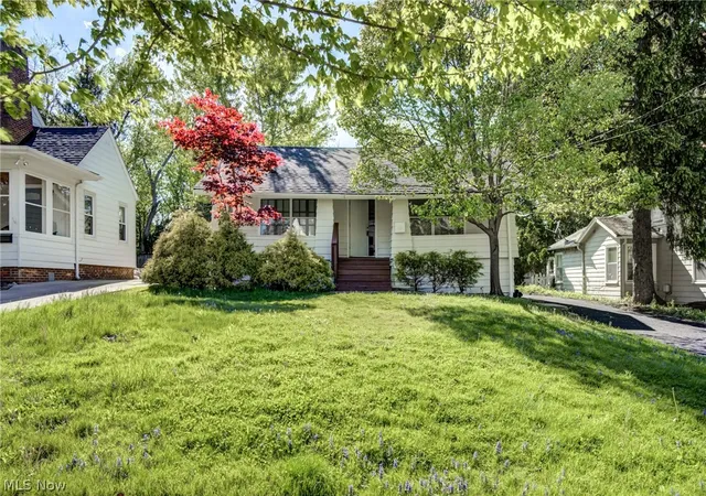 1st image of 1548 Biltmore Rd, Lyndhurst, OH 44124 | MLS# 5207563