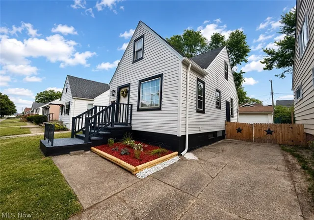 Photo 1 of Single family home for sale at 18213 Puritas Ave, Cleveland, OH 44135 | MLS# 5207593 | Listing updated on 2026-08-22